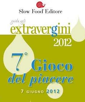 Cover of the 2012 guide titled 'Gioco del piacere' by Slow Food Editore. - Olive Oil Times