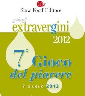 Cover of the 2012 guide titled 'Gioco del piacere' by Slow Food Editore. - Olive Oil Times