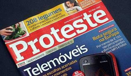Cover of the magazine 'Proteste' featuring articles and a mobile phone image. - Olive Oil Times