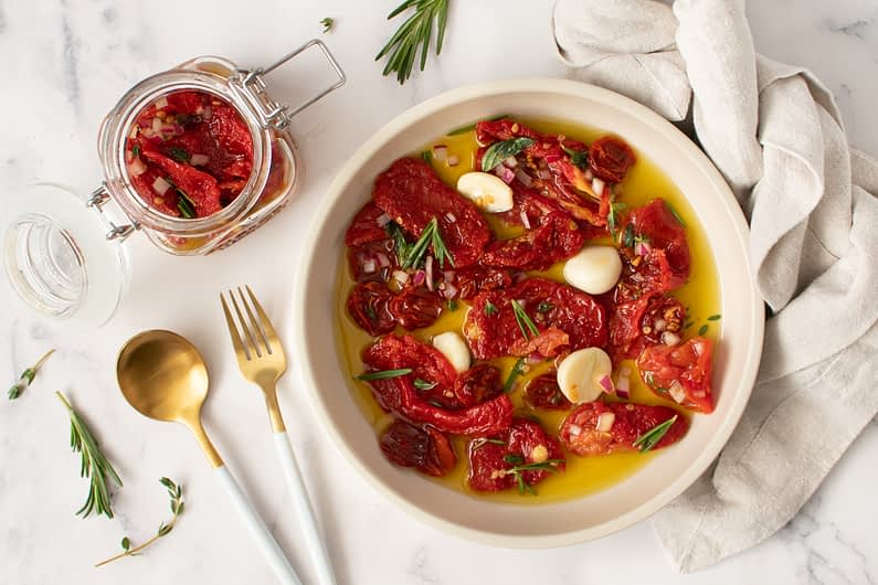 DIY Marinated Sun-Dried Tomatoes 