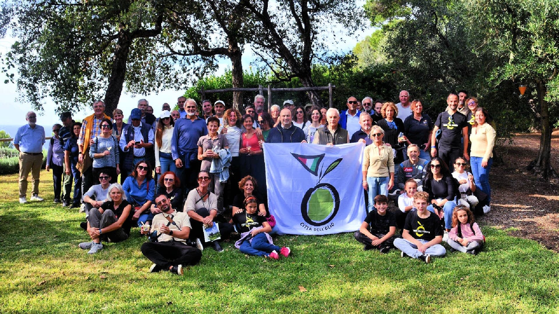 Olive Tree Plantings Across Italy Mark ‘Walking Among the Olive Trees’ Day for Peace