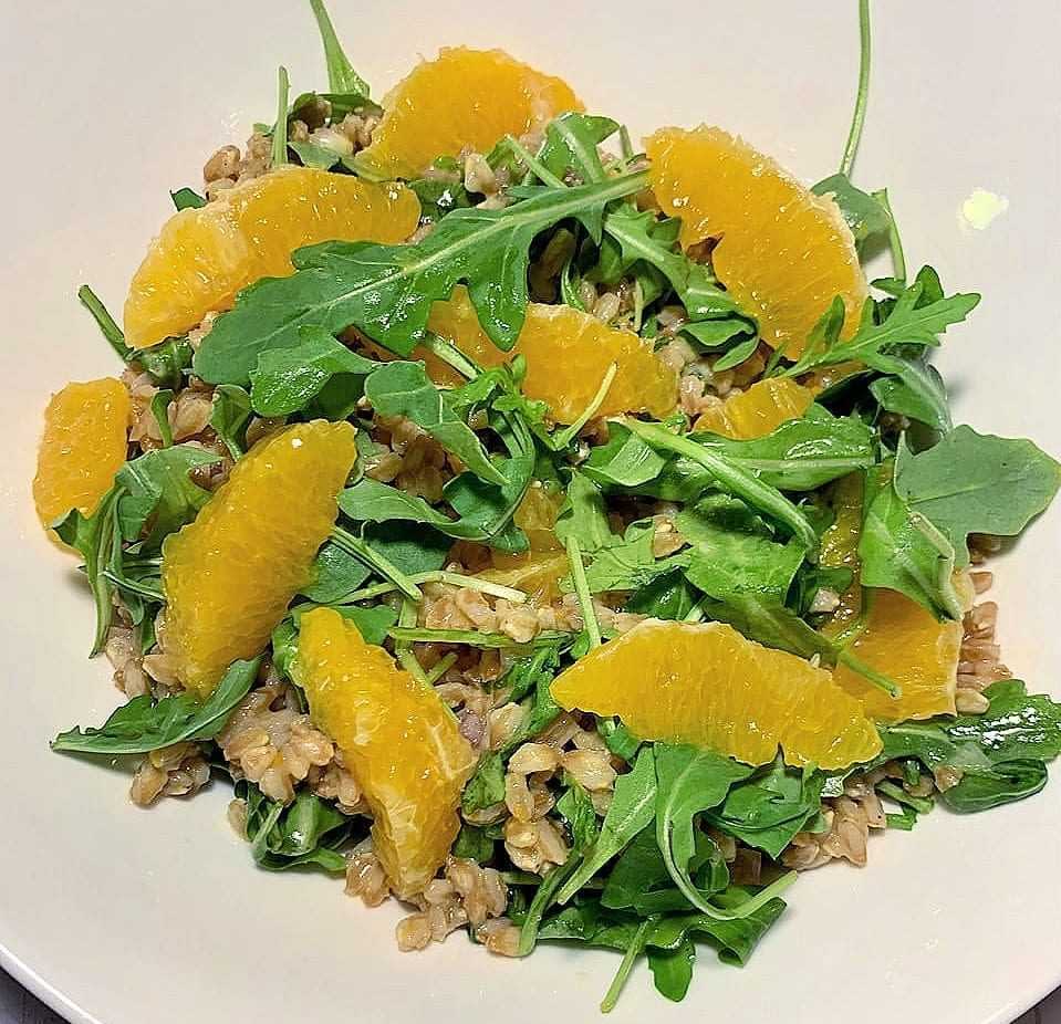 arugula salad orange