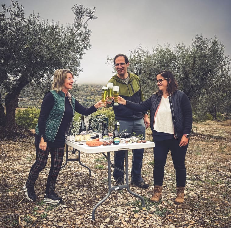 briefs-spanisches-unternehmen-ausgezeichnet-für-olivenbier-olivenöl-zeiten