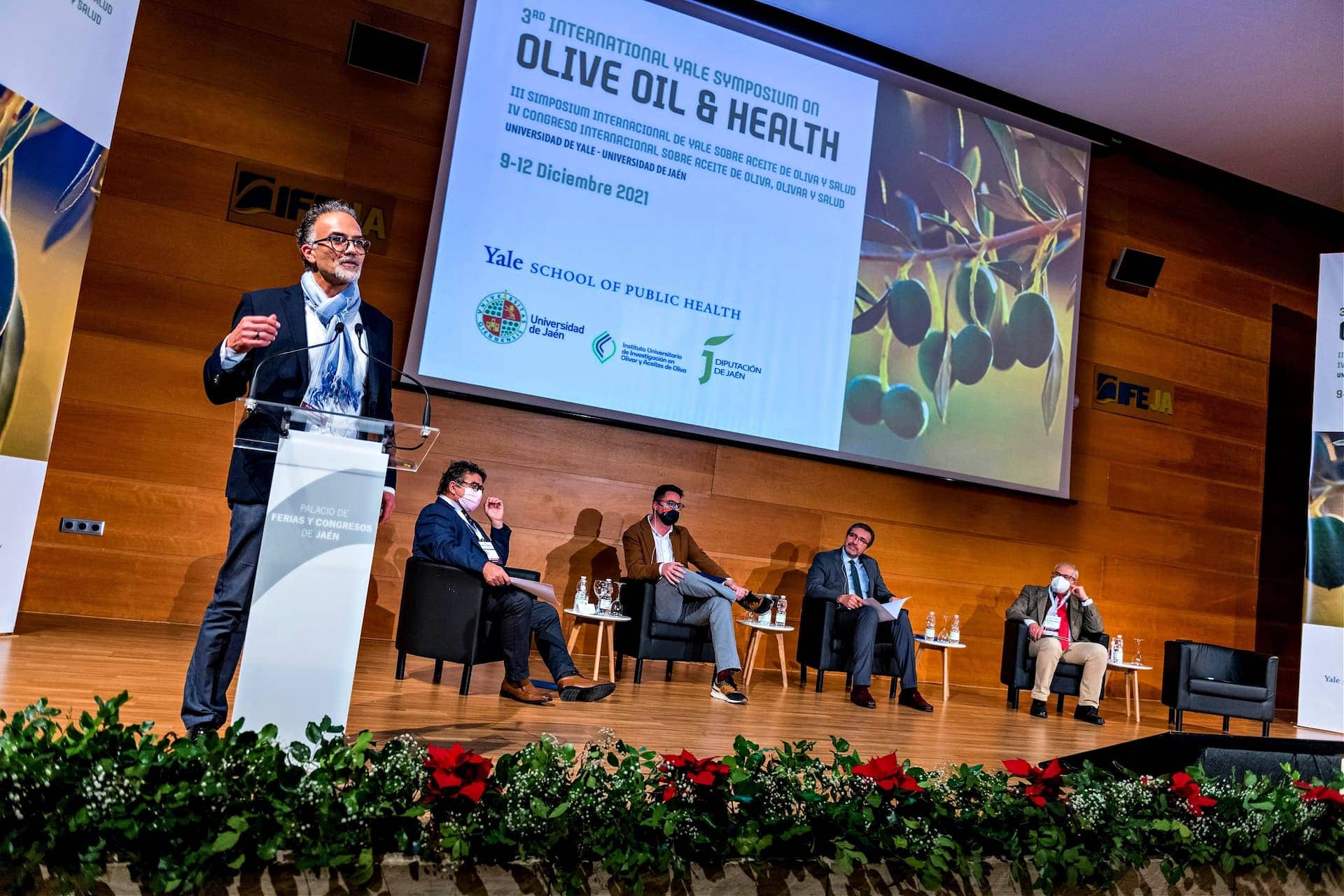 краткие сведения о здоровье и устойчивом развитии в центре внимания на третьем йельском симпозиуме по оливковому маслу